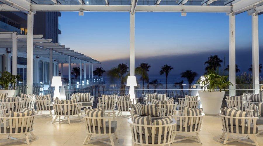 Constantinos The Great Beach Hotel