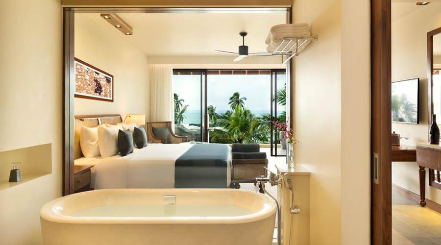 premier ocean view room bathroom