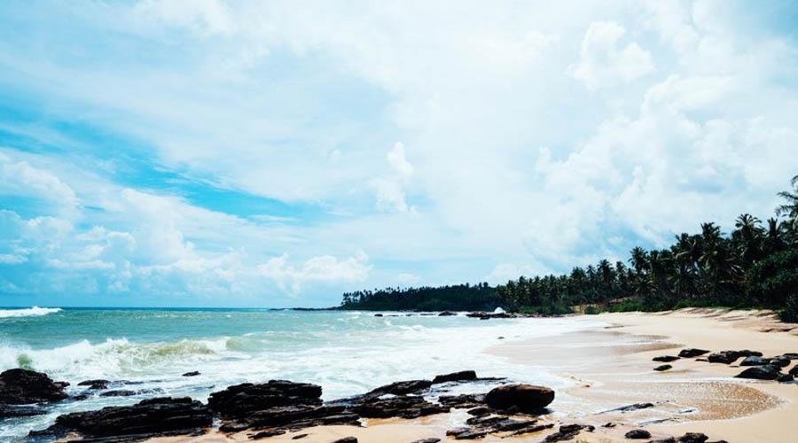 tangalle beach