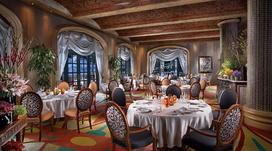 bellagio restaurant room