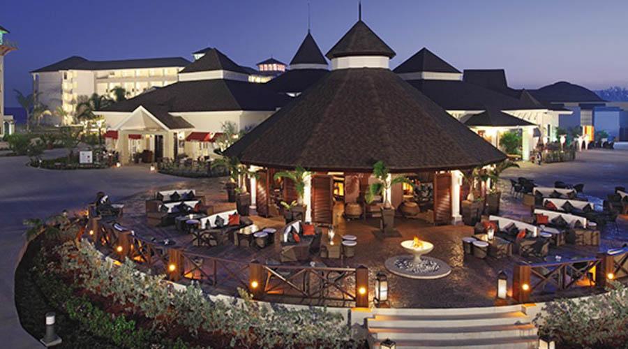 Outdoor seating area