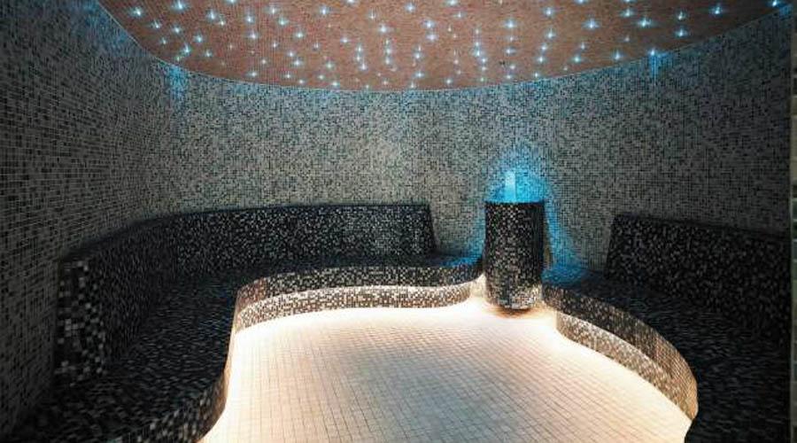 the spa - aromatheraphy srystal steam room