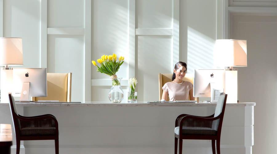 lobby reception desk