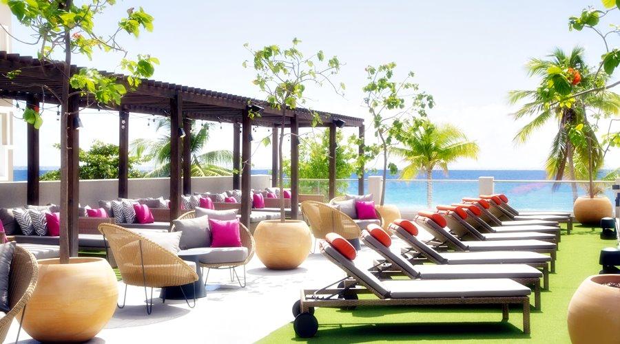 O2 Beach Club and Spa