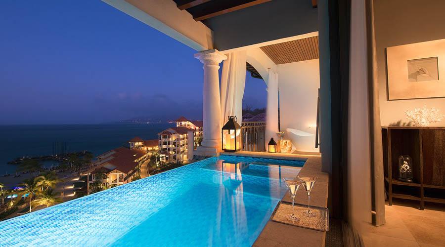 private infinity edge pool